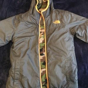 Boys size small North Face Jacket